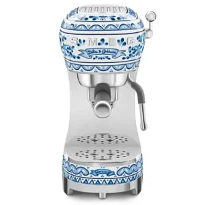 Must-Have Smeg ECF02DGBEU Espressomaschine Dolce & Gabbana Blu Mediterraneo